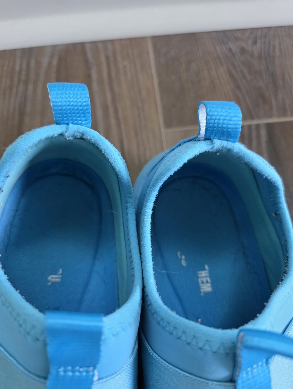 Clove Solo Slip-On Comfort Shoes in Bright Electric Blue M7.5 W9 - Picture 10 of 14